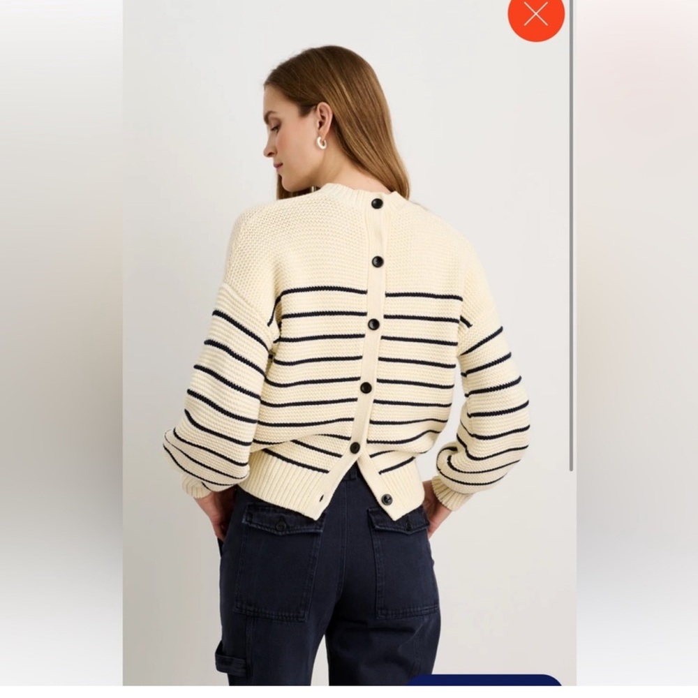 Alex mill • Button-Back Crewneck Sweater in Stripe